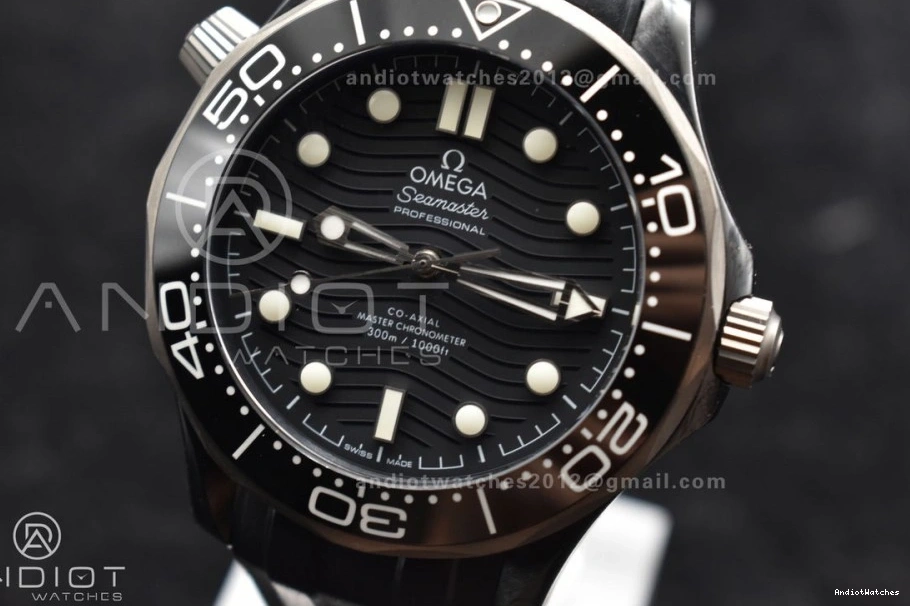 1081 Black PVD on Dial Edition 300M Strap VSF Diver Seamaster Black GoAnywhere Best A Rubber 0811